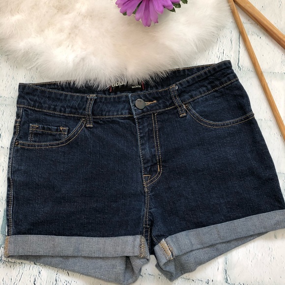 BDG Pants - BDG dark blue denim shorts size 30
